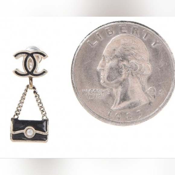 Chanel Black Enamel Bag Dangle Earrings with Pearl Accent Authentic Vintage - Picture 7 of 10